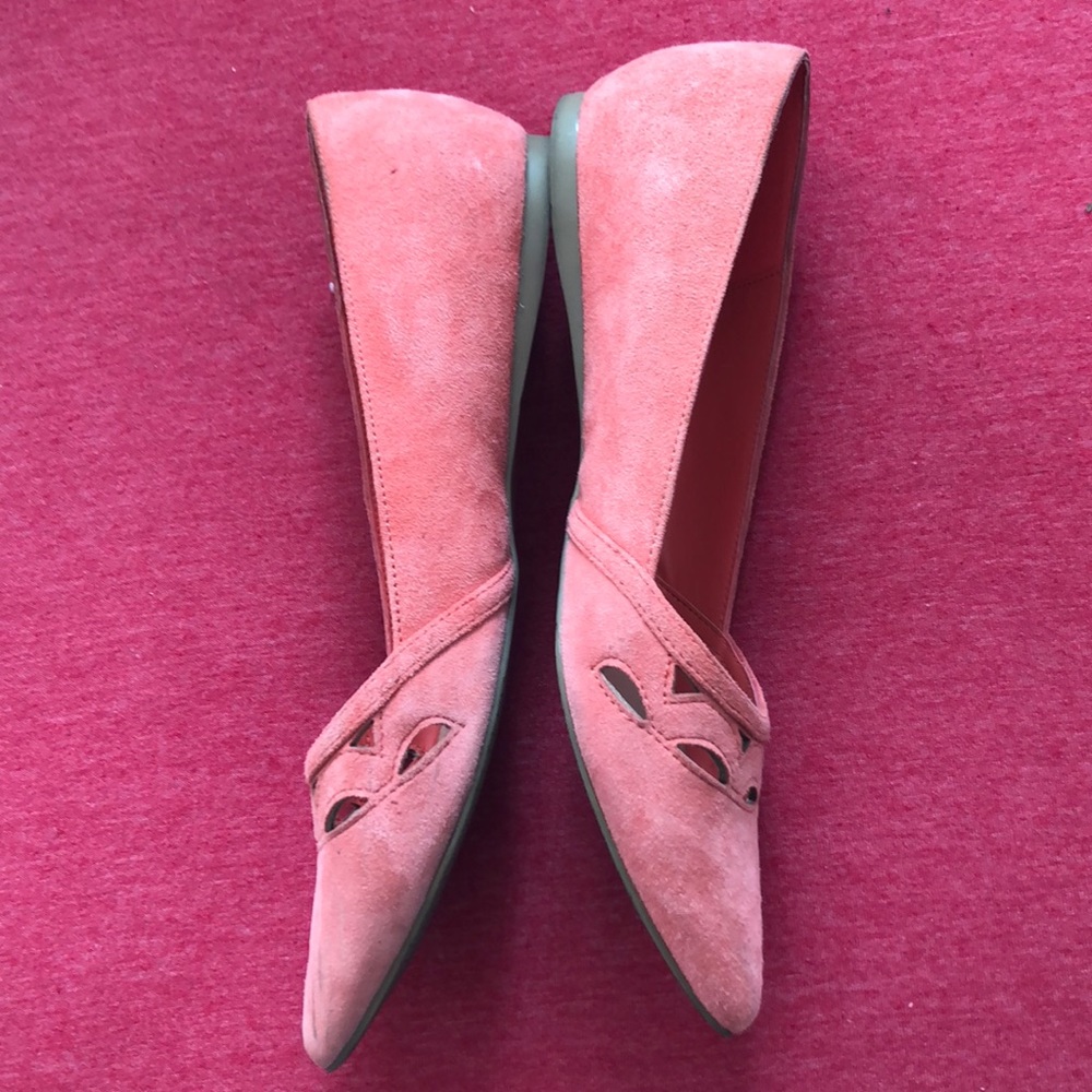 Pink flats - Picture 2 of 4